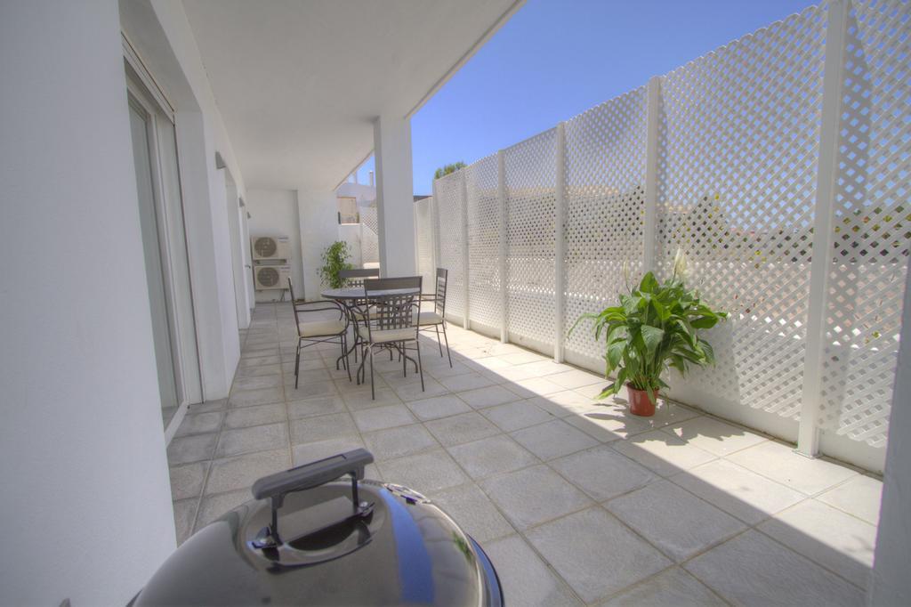 Апартаменти Jardines De Andalucia Марбелья Екстер'єр фото